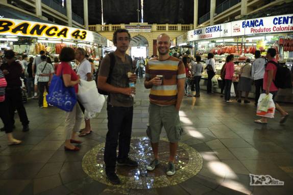 Encontro com o amigo Gabriel Britto no Mercado Municipal de Porto Alegre, no Rio Grande do Sul